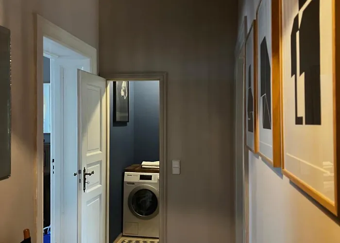 Spacious In Berlin Mitte Niederdorla